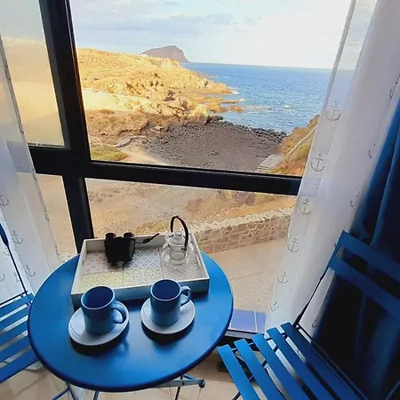 Ocean Escape Abrigos Front Sea Fast Wifi Near Airport Apartamento *
